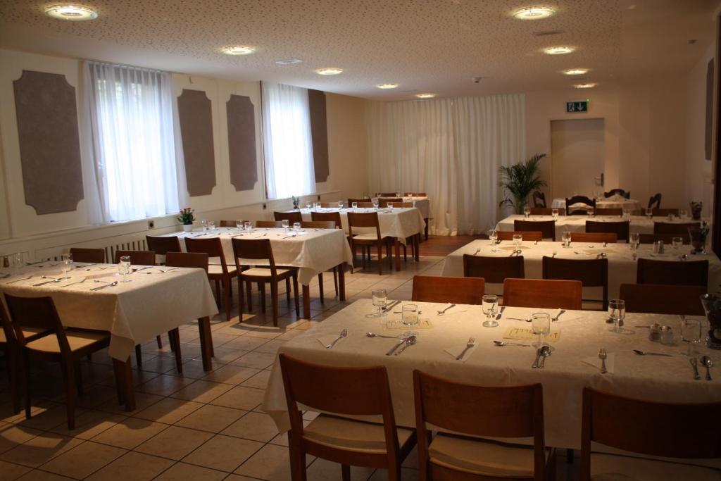 Hotel Engel Эмметтен Экстерьер фото