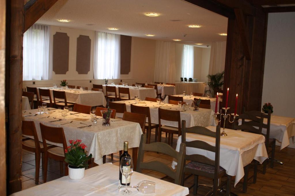 Hotel Engel Эмметтен Экстерьер фото